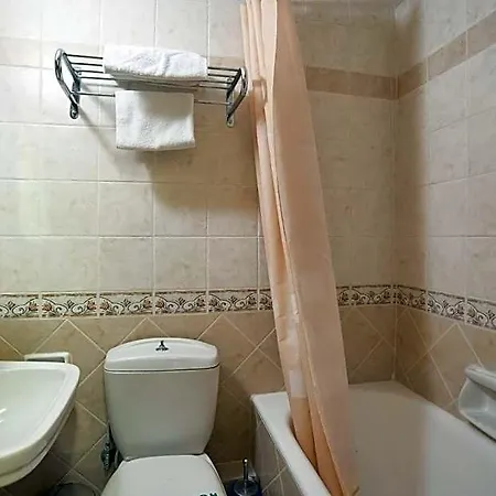 מלון Pan 3*