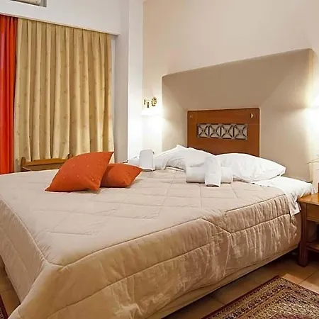 Pan Hotel 3*