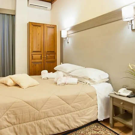 Hotell Pan Delphi